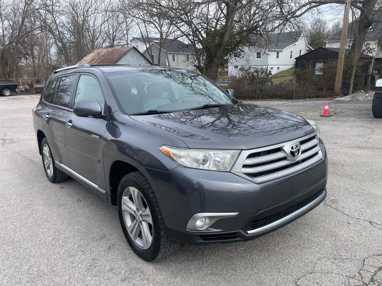 Toyota Highlander 4WD 4dr V6 Limited (Natl) 2012