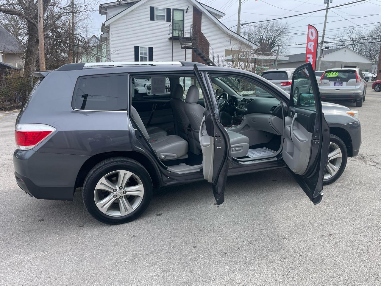 Toyota Highlander 4WD 4dr V6 Limited (Natl) 2012