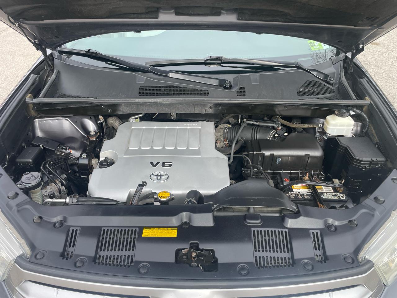 Toyota Highlander 4WD 4dr V6 Limited (Natl) 2012