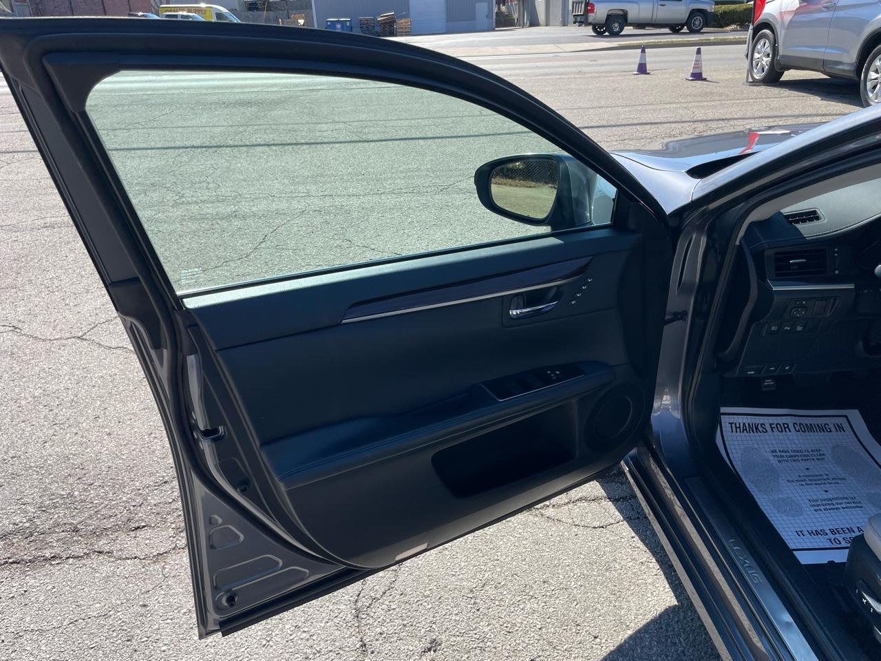 Lexus ES 350 4dr Sdn 2016