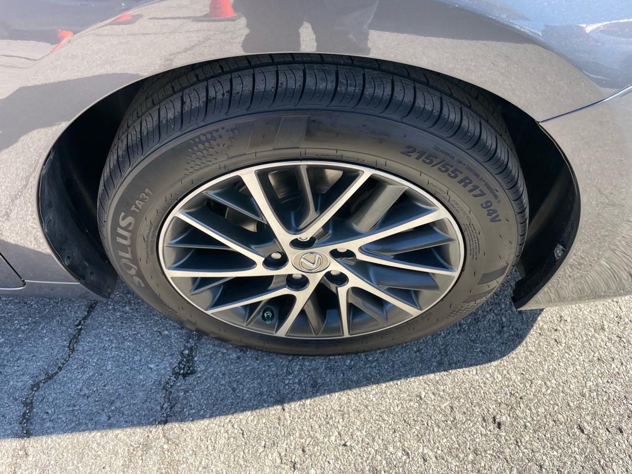 Lexus ES 350 4dr Sdn 2016