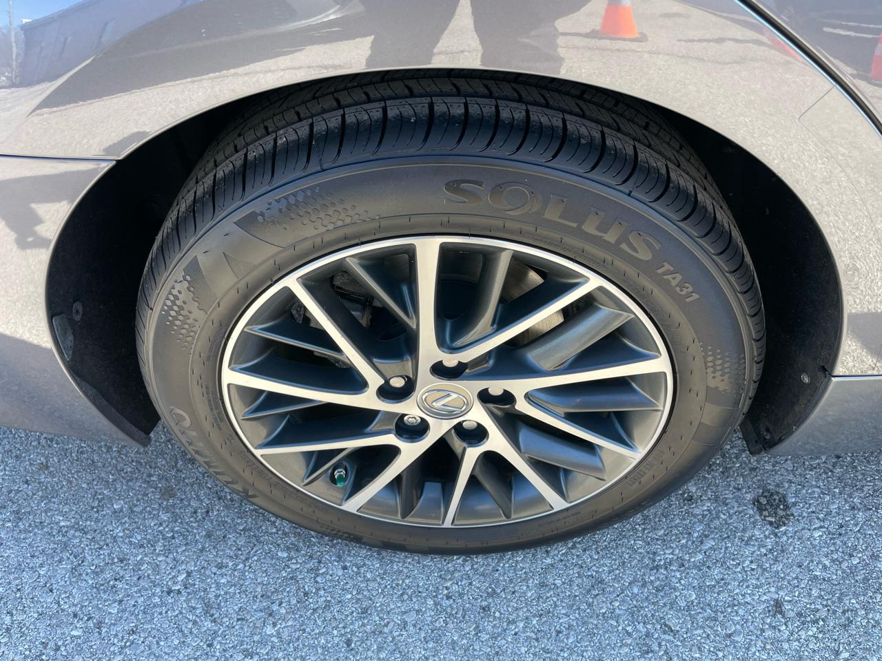 Lexus ES 350 4dr Sdn 2016