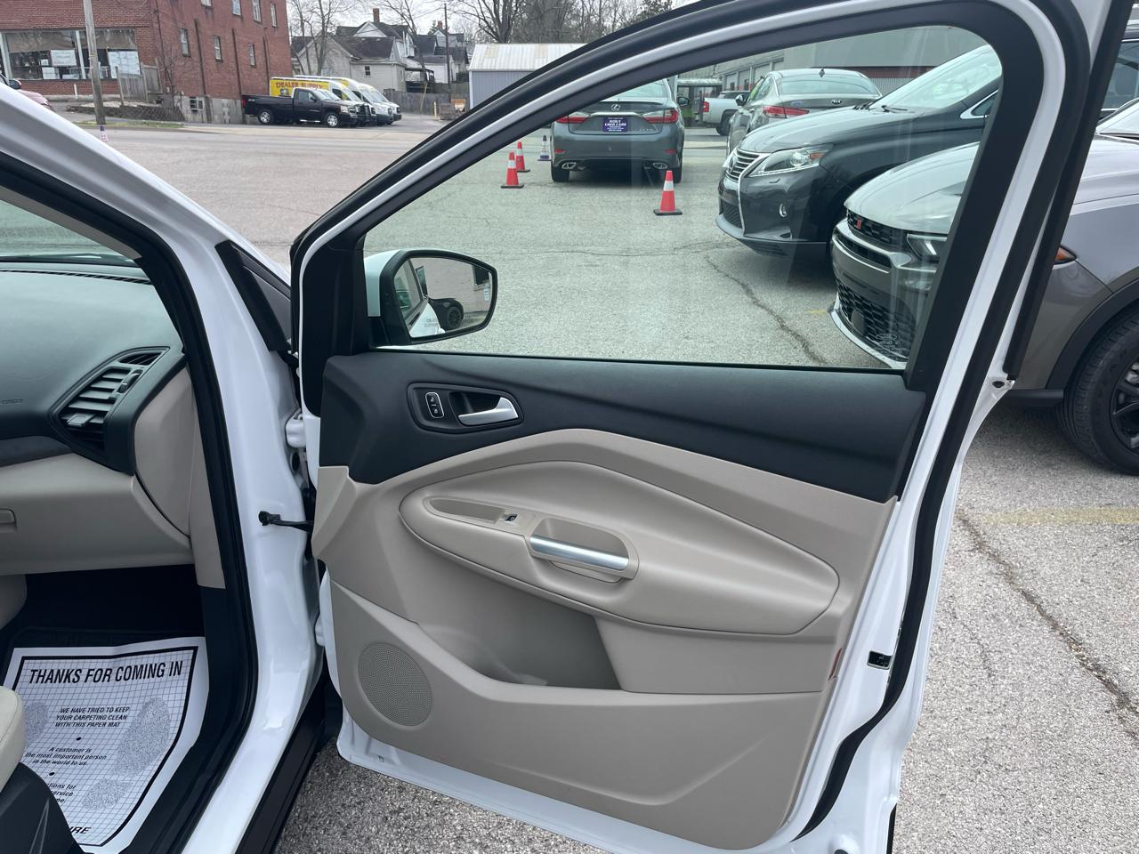 Ford Escape SE FWD 2017