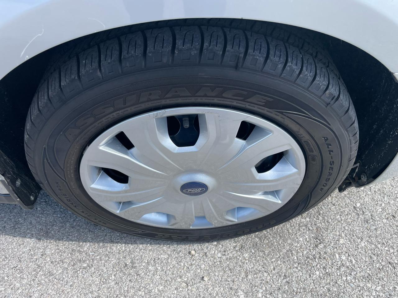 Ford Transit Connect Van XLT LWB w/Rear Symmetrical Doors 2020