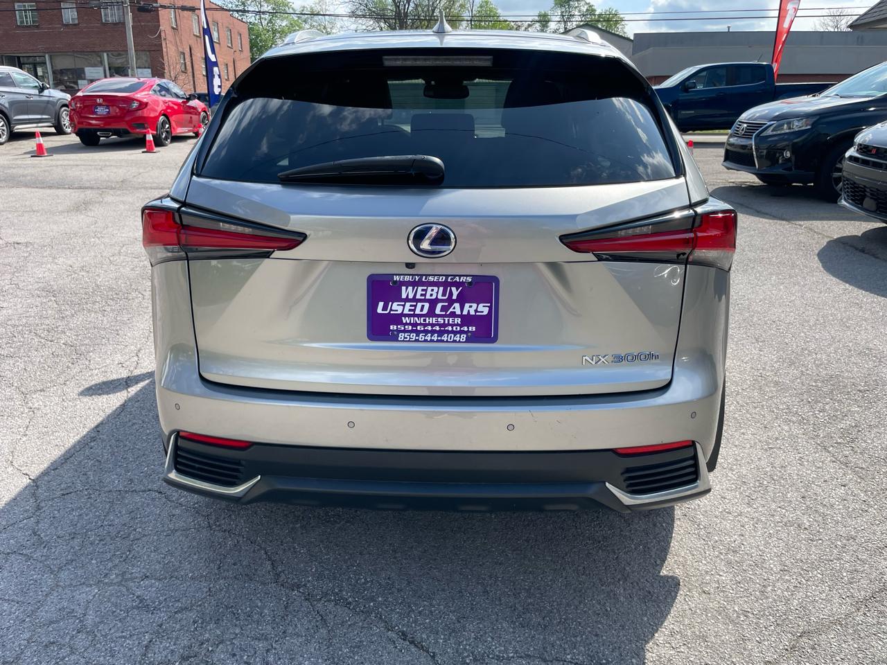 Lexus NX NX 300h AWD 2021