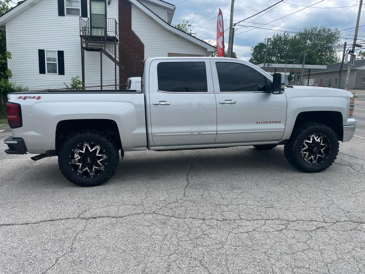 Chevrolet Silverado 1500 4WD Crew Cab 143.5" LTZ w/1LZ 2015
