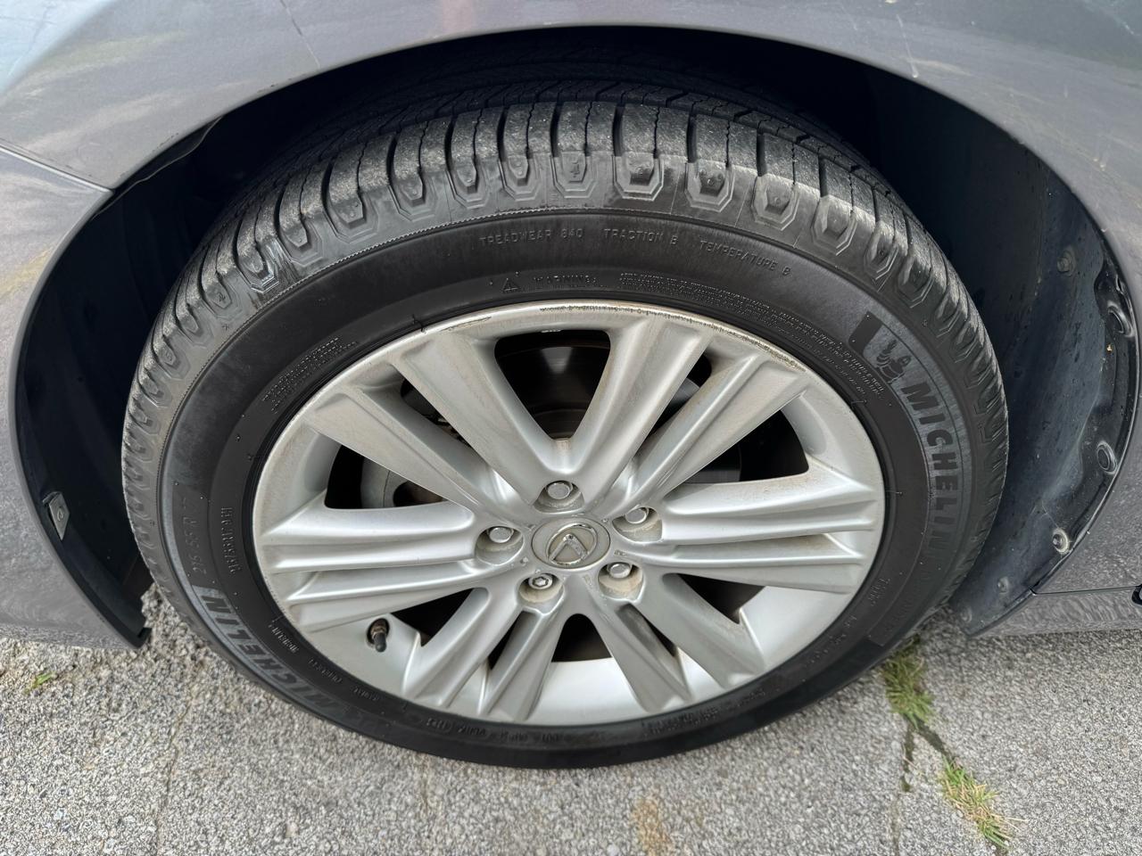 2014 Lexus ES 350 - Photo 18