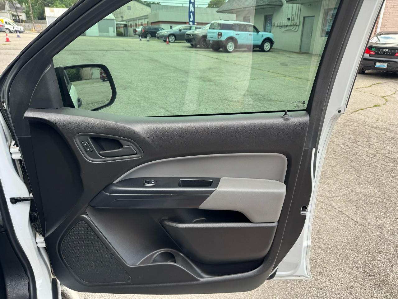 Chevrolet Colorado 2WD Ext Cab 128.3" WT 2015