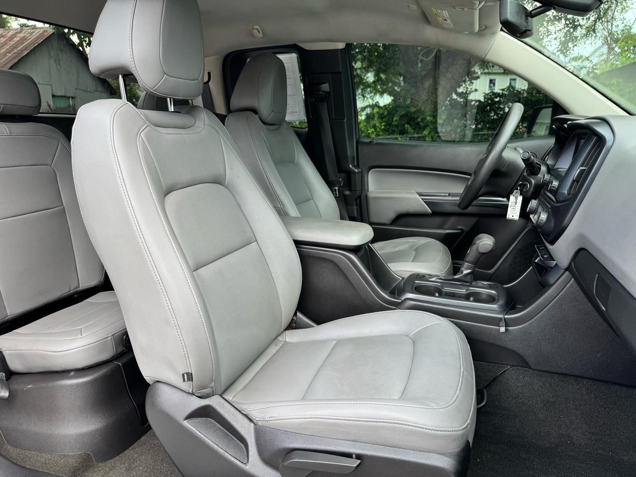 Chevrolet Colorado 2WD Ext Cab 128.3" WT 2015