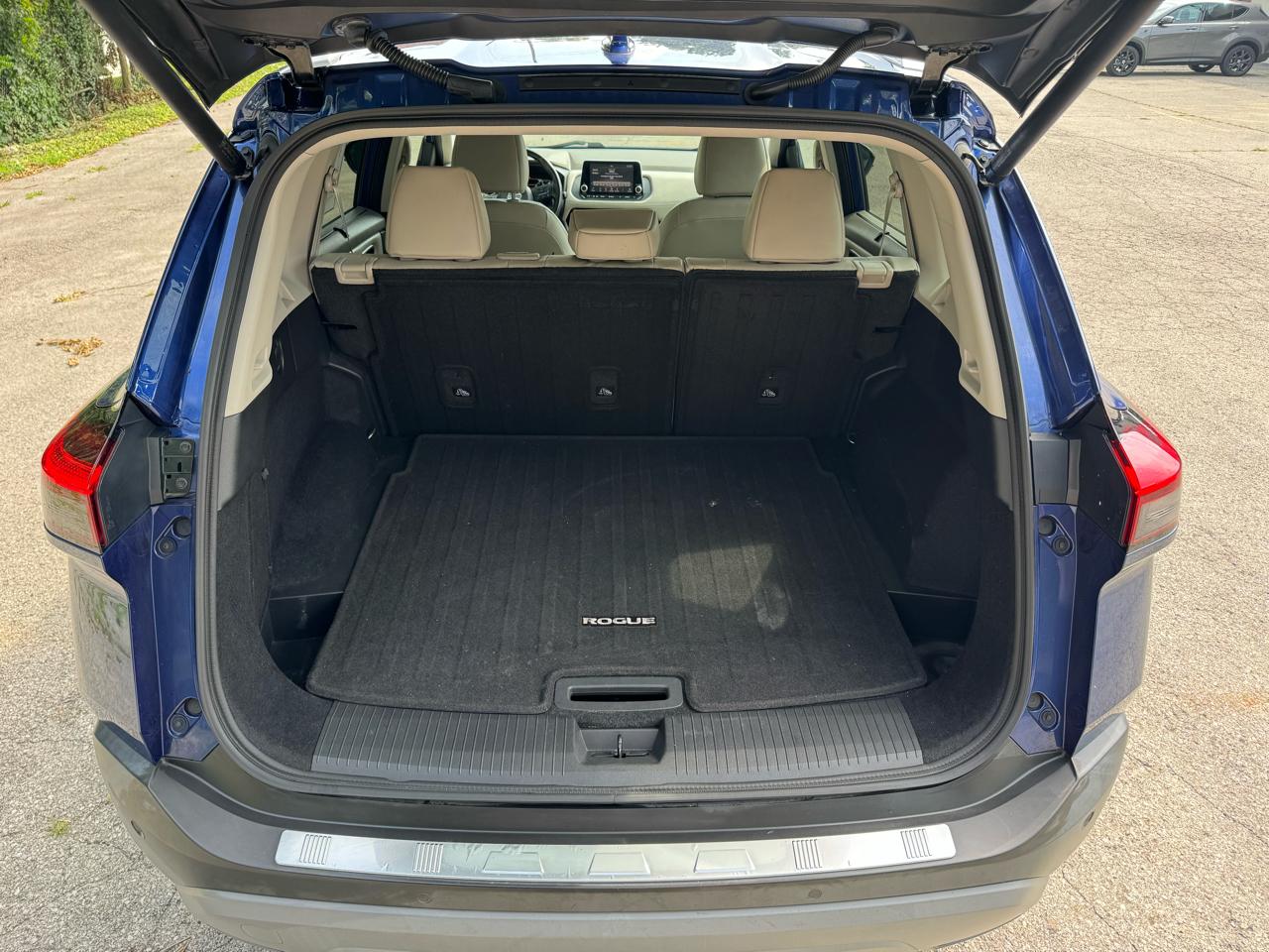 Nissan Rogue AWD SV 2021