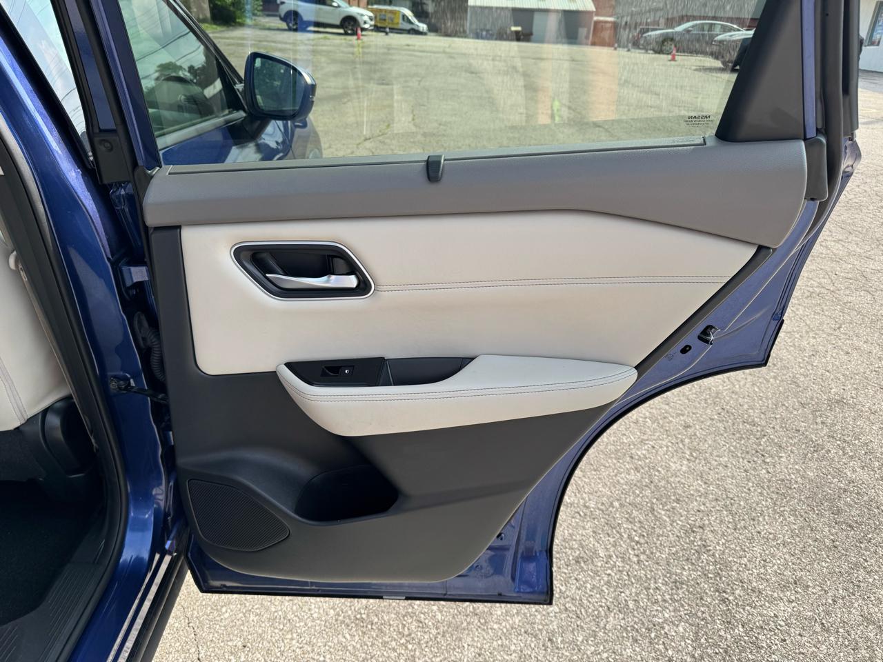 Nissan Rogue AWD SV 2021