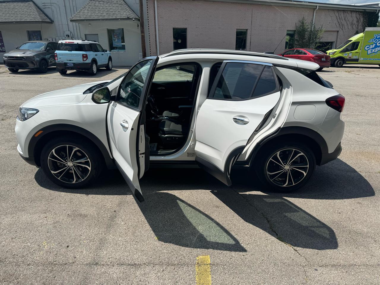 Buick Encore GX AWD 4dr Select 2021