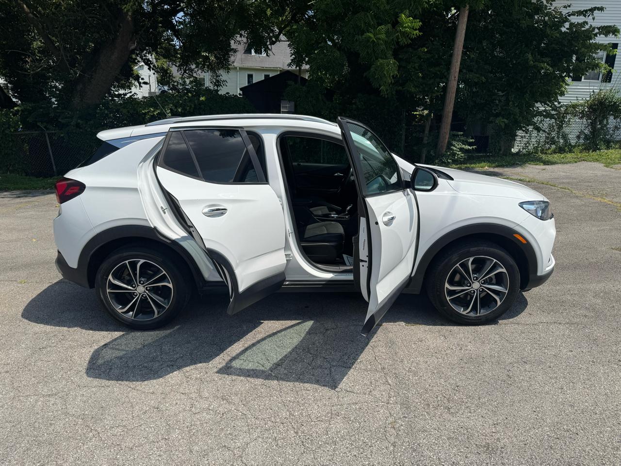 Buick Encore GX AWD 4dr Select 2021