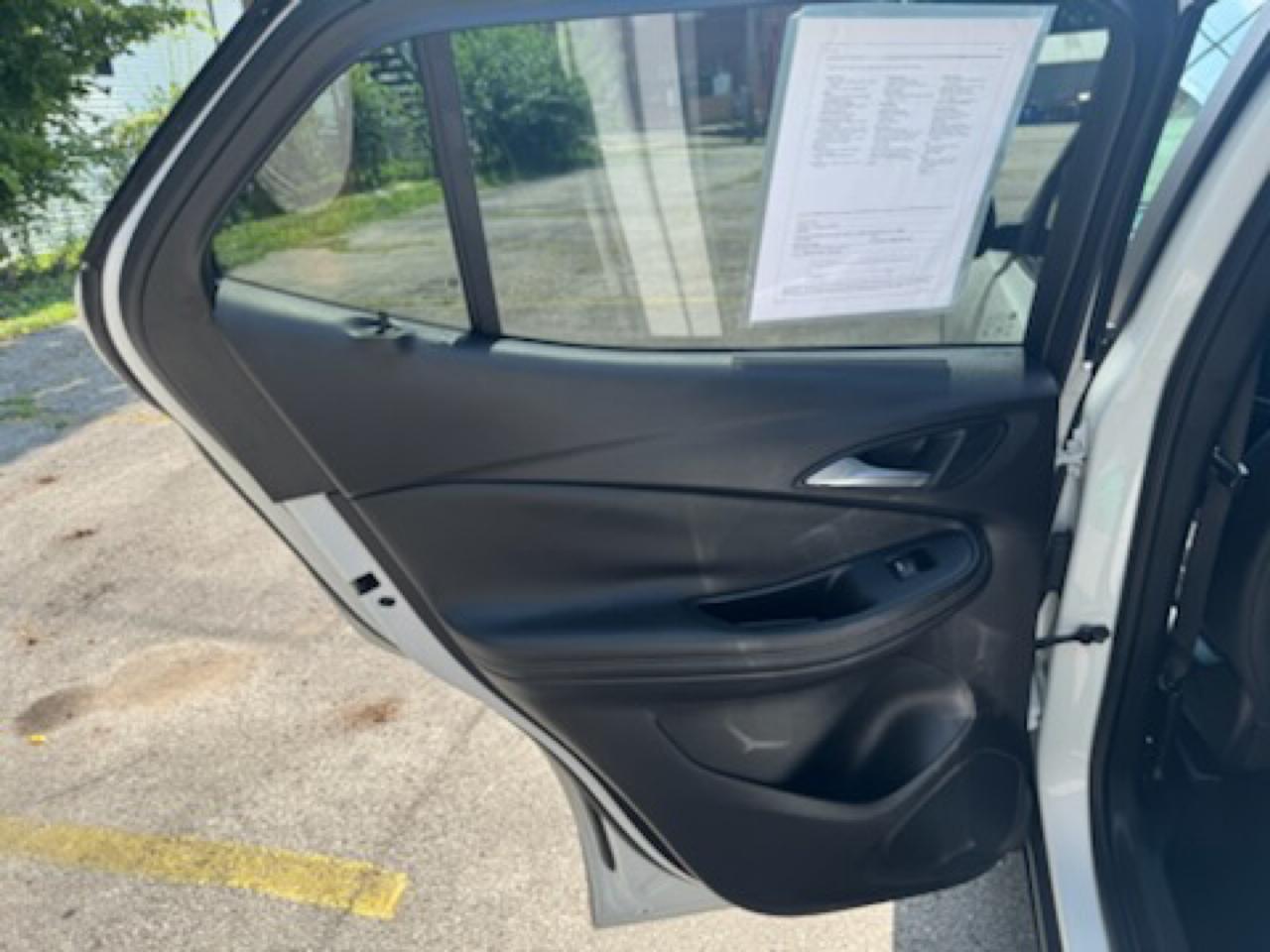 Buick Encore GX AWD 4dr Select 2021