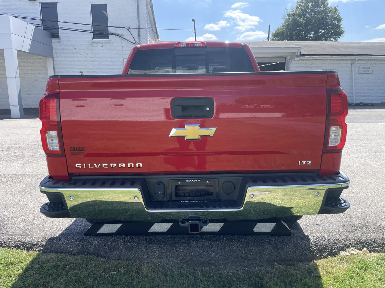 Chevrolet Silverado 1500 4WD Crew Cab 143.5" LTZ w/1LZ 2018