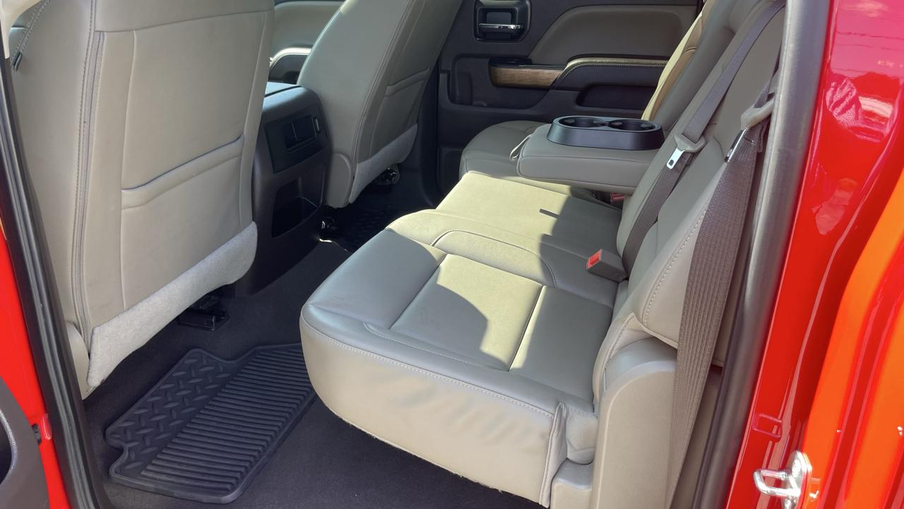 Chevrolet Silverado 1500 4WD Crew Cab 143.5" LTZ w/1LZ 2018