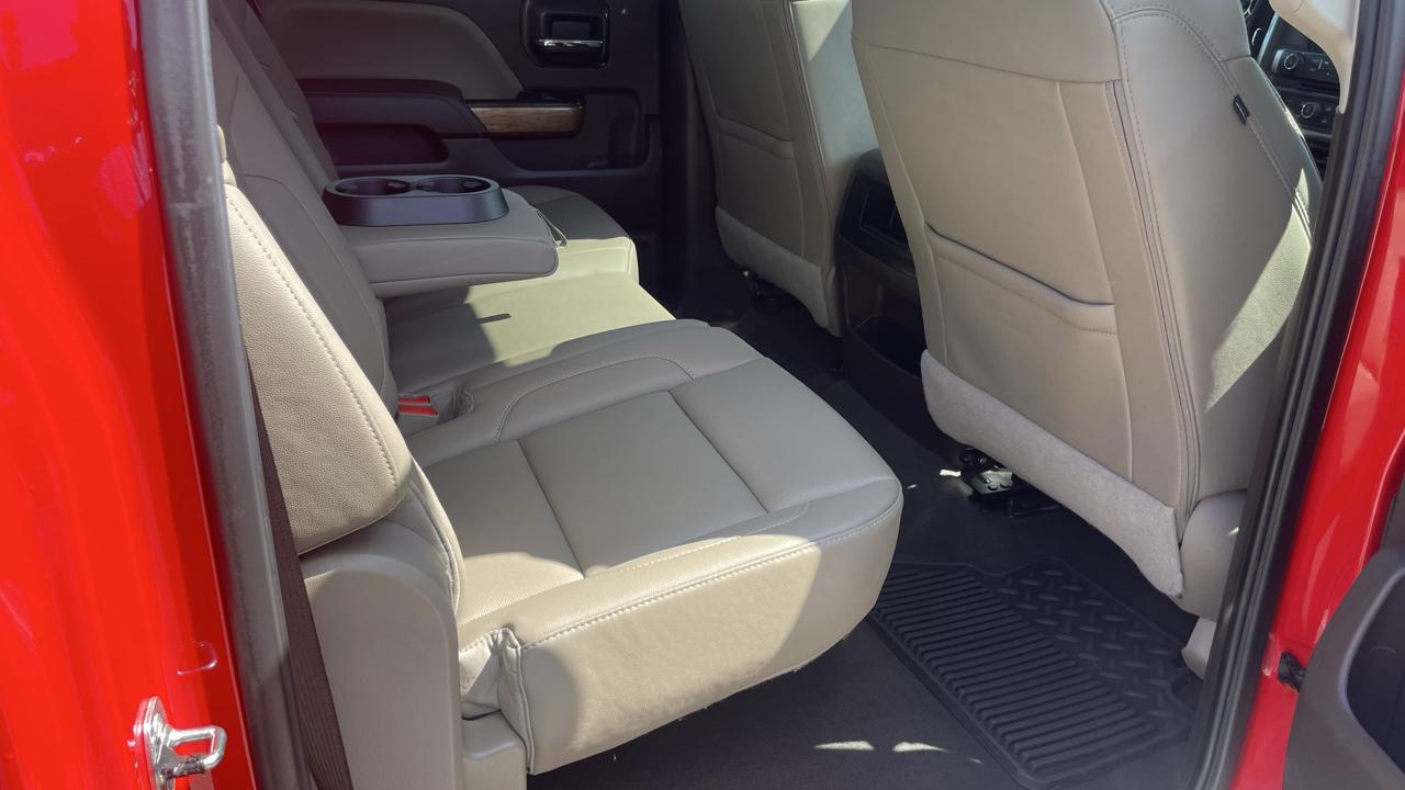 Chevrolet Silverado 1500 4WD Crew Cab 143.5" LTZ w/1LZ 2018