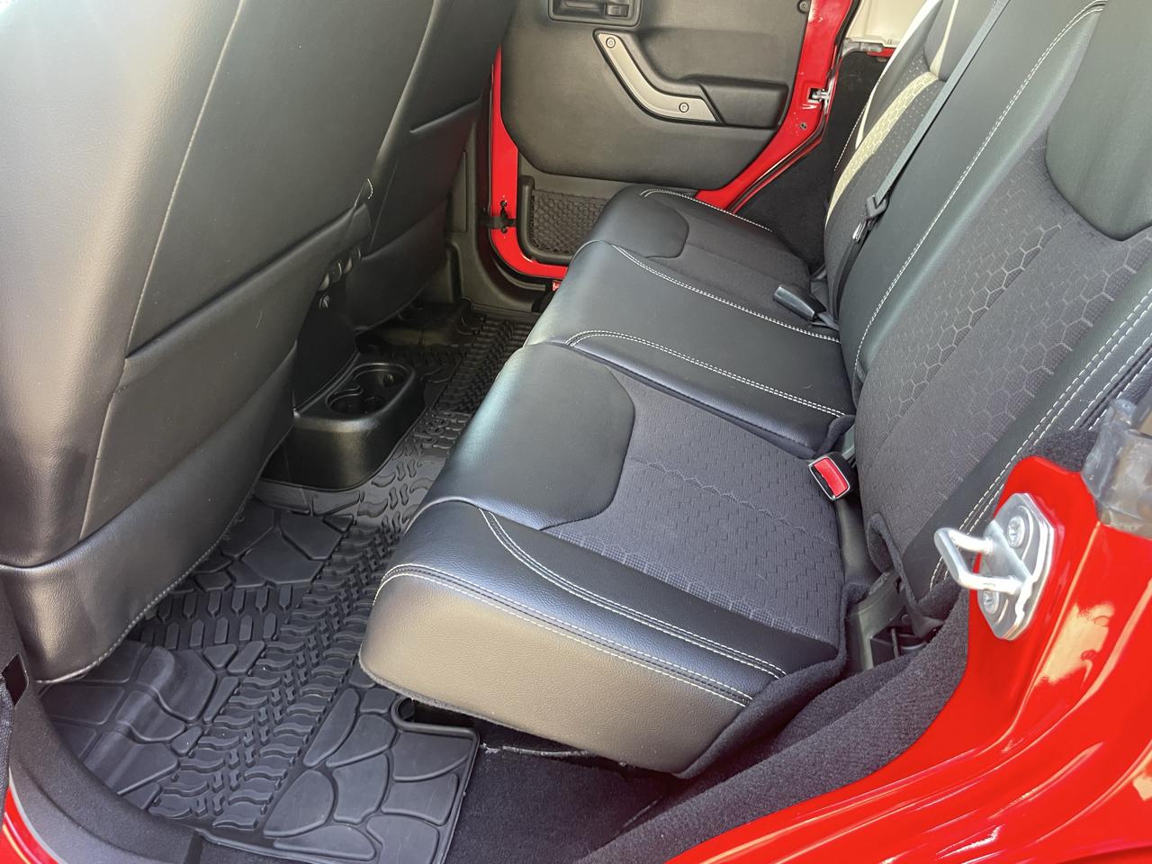 Jeep Wrangler JK Unlimited Freedom Edition 4x4 2018