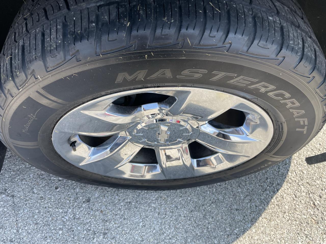 Chevrolet Tahoe 4WD 4dr LT 2018