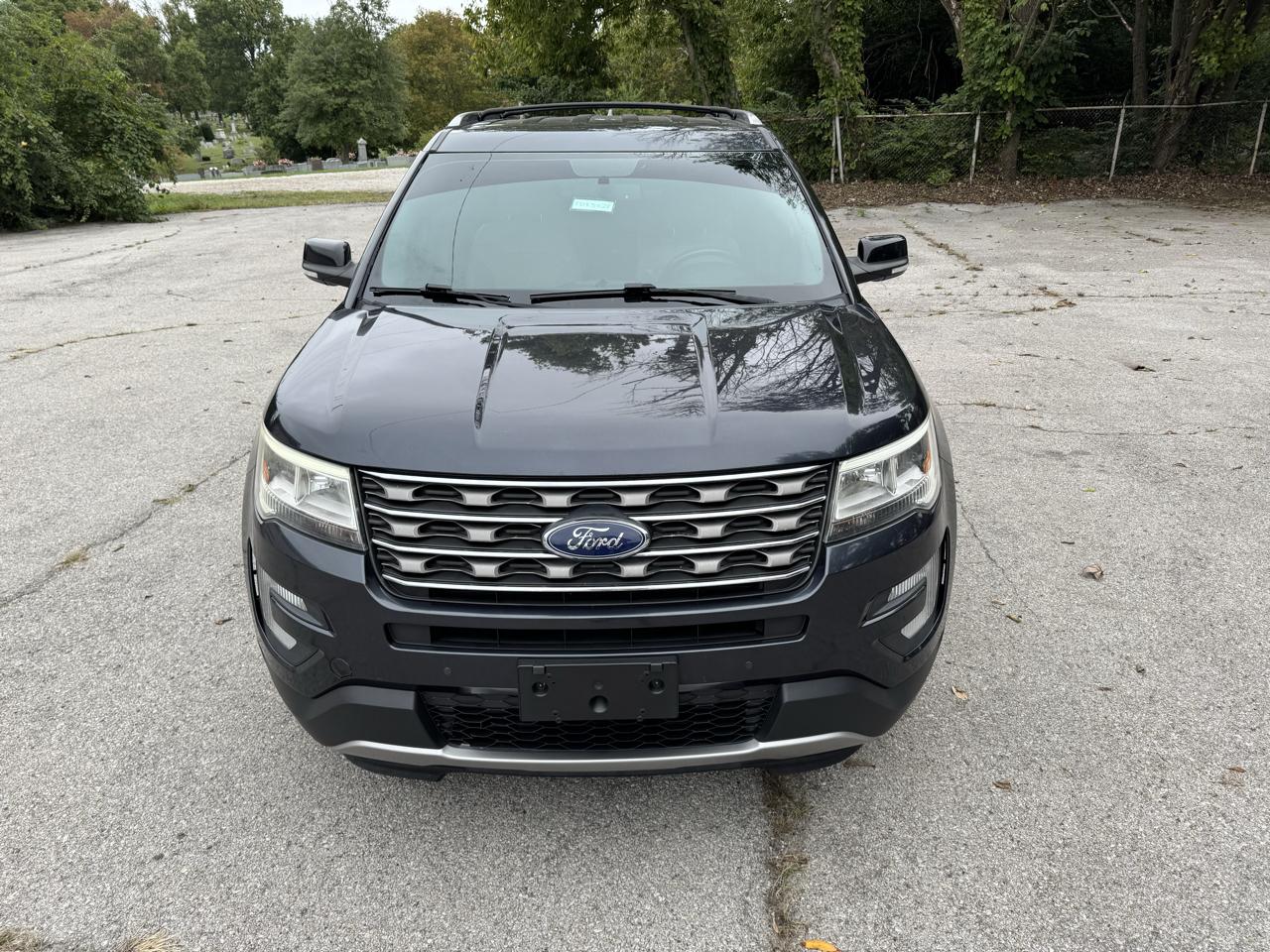 Ford Explorer XLT 4WD 2017