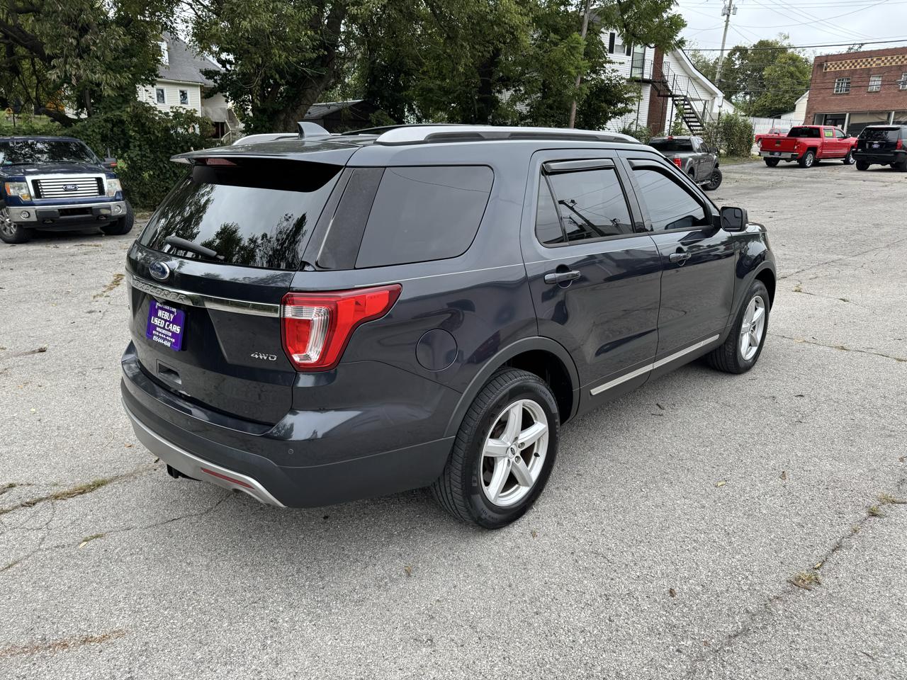 Ford Explorer XLT 4WD 2017