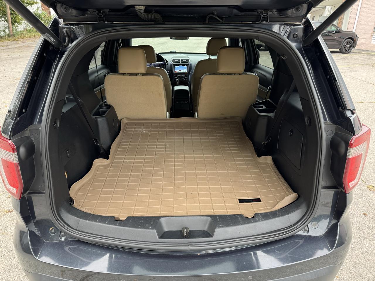 Ford Explorer XLT 4WD 2017