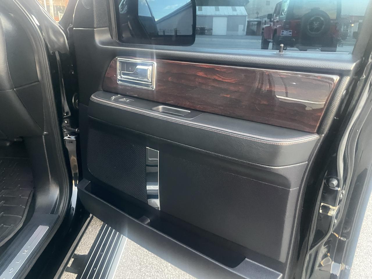 Lincoln Navigator 4x4 Reserve 2017