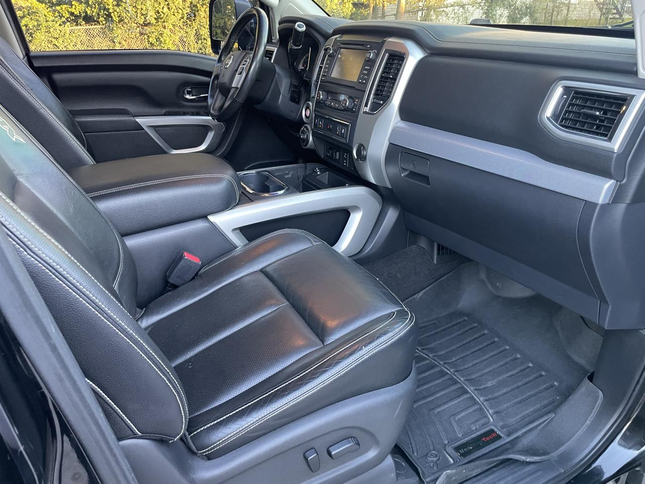 Nissan Titan XD 4WD Crew Cab PRO-4X Diesel 2016
