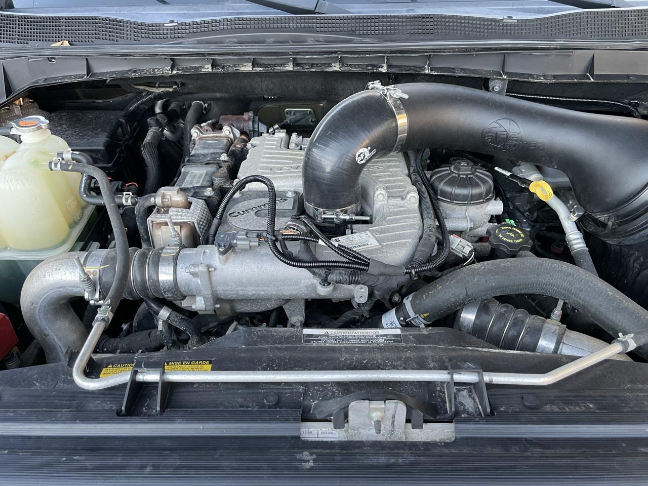 Nissan Titan XD 4WD Crew Cab PRO-4X Diesel 2016