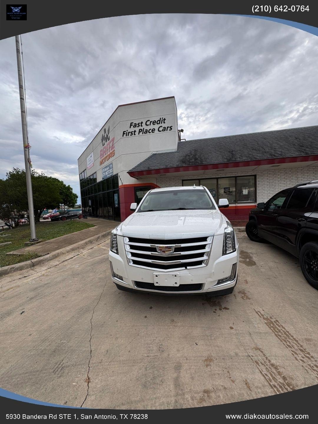 2017 Cadillac Escalade ESV 2WD Standard