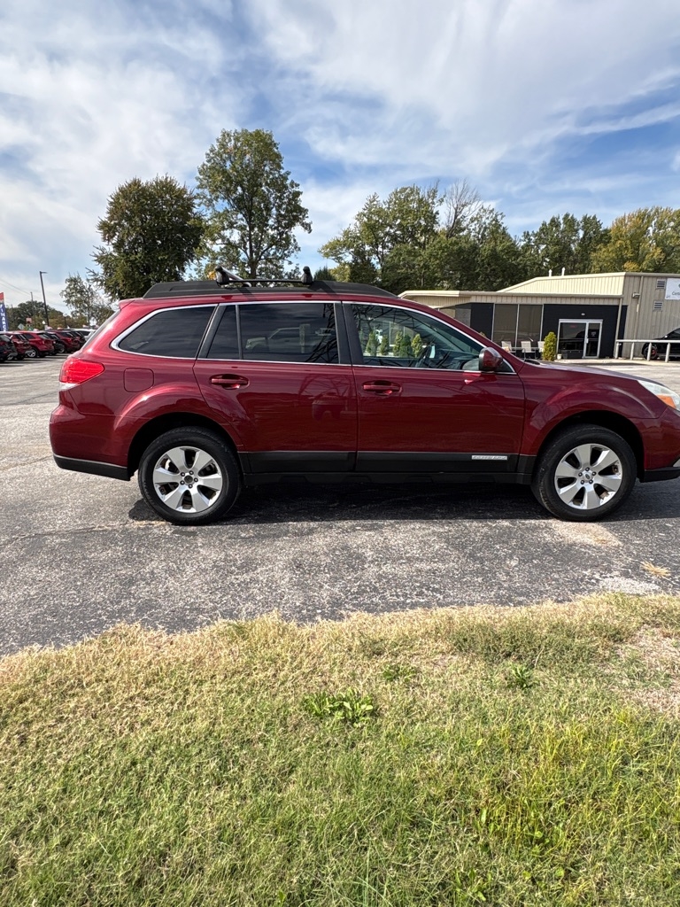 Subaru Outback 2.5i Limited 2012
