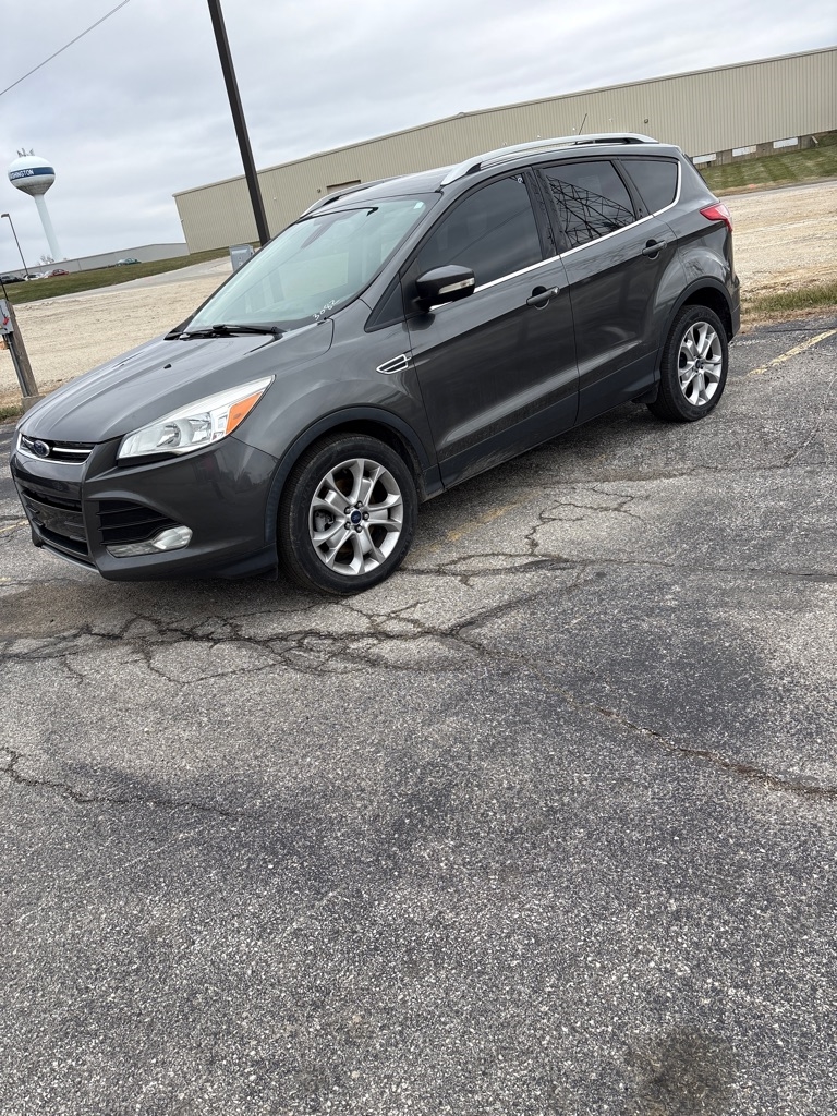2015 Ford Escape Titanium's photo