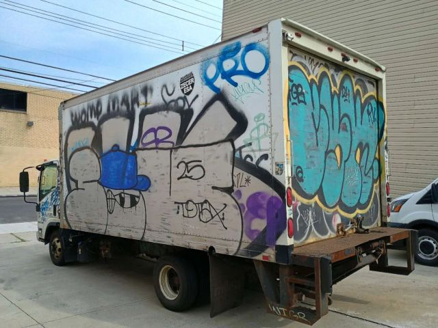 2015 Isuzu NPR photo 4