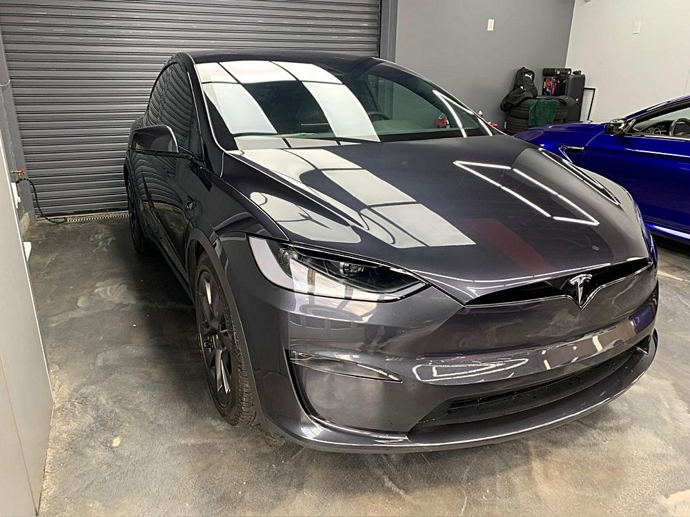 2024 Tesla Model X Plaid photo 4