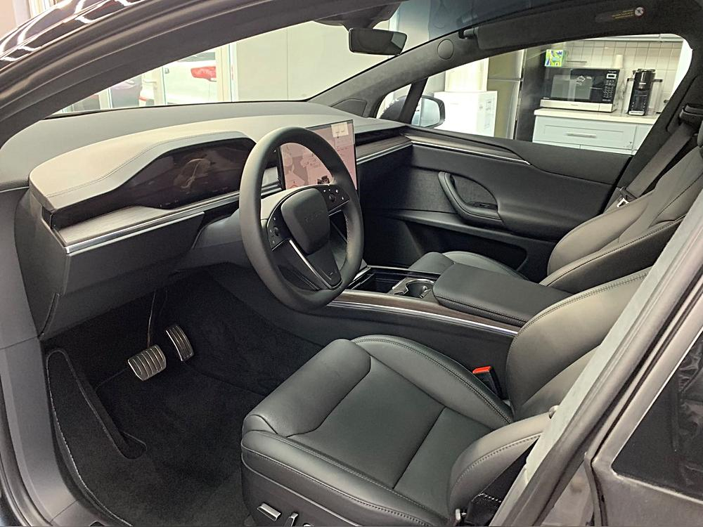 Tesla Model X Plaid 2024 Tesla Model X Plaid 2024