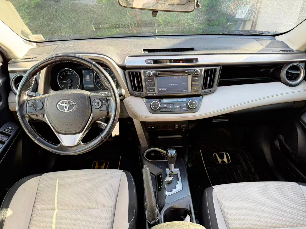 Toyota RAV4 XLE AWD 2016 Toyota RAV4 XLE AWD 2016