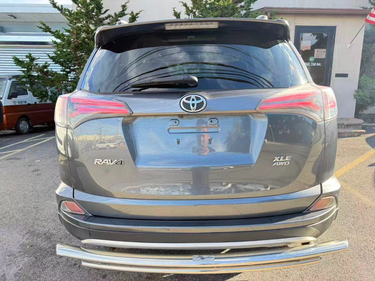 Toyota RAV4 XLE AWD 2016 Toyota RAV4 XLE AWD 2016