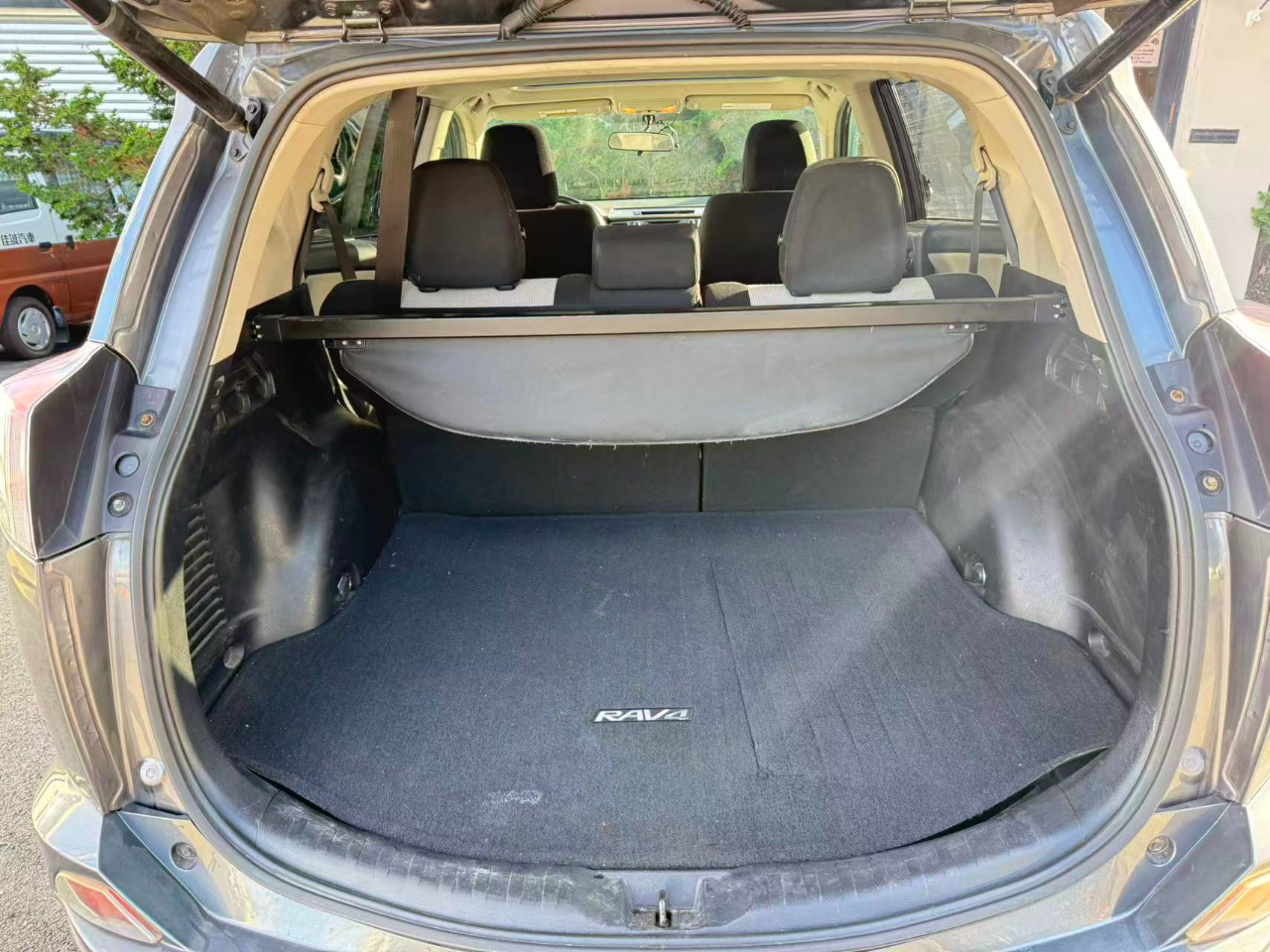 Toyota RAV4 XLE AWD 2016 Toyota RAV4 XLE AWD 2016