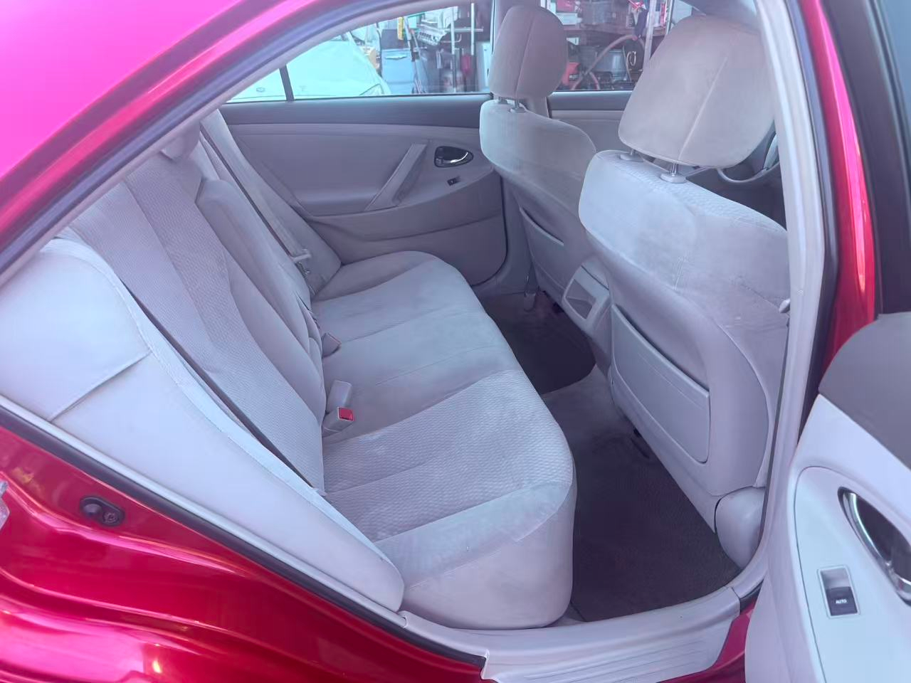2011 Toyota Camry Base photo 12