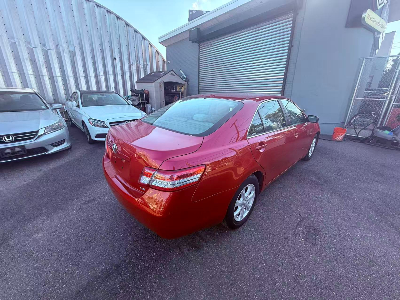 2011 Toyota Camry Base photo 14
