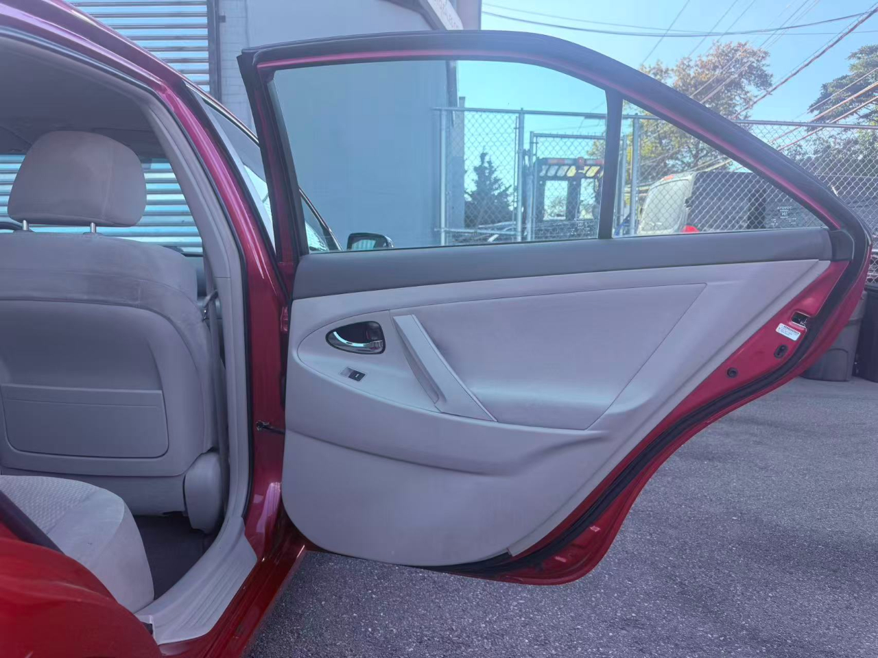2011 Toyota Camry Base photo 21