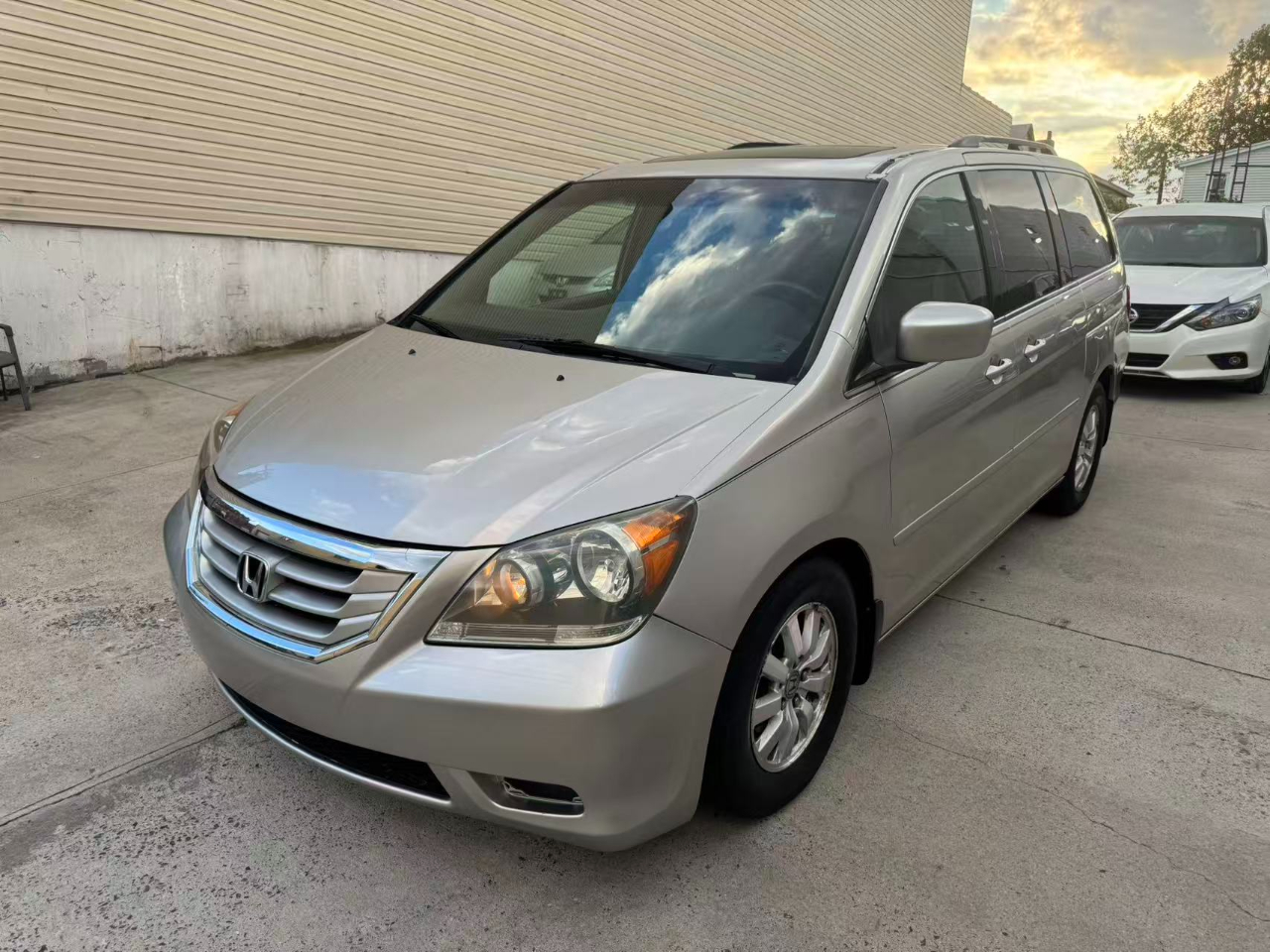 2008 Honda Odyssey EX-L photo 3