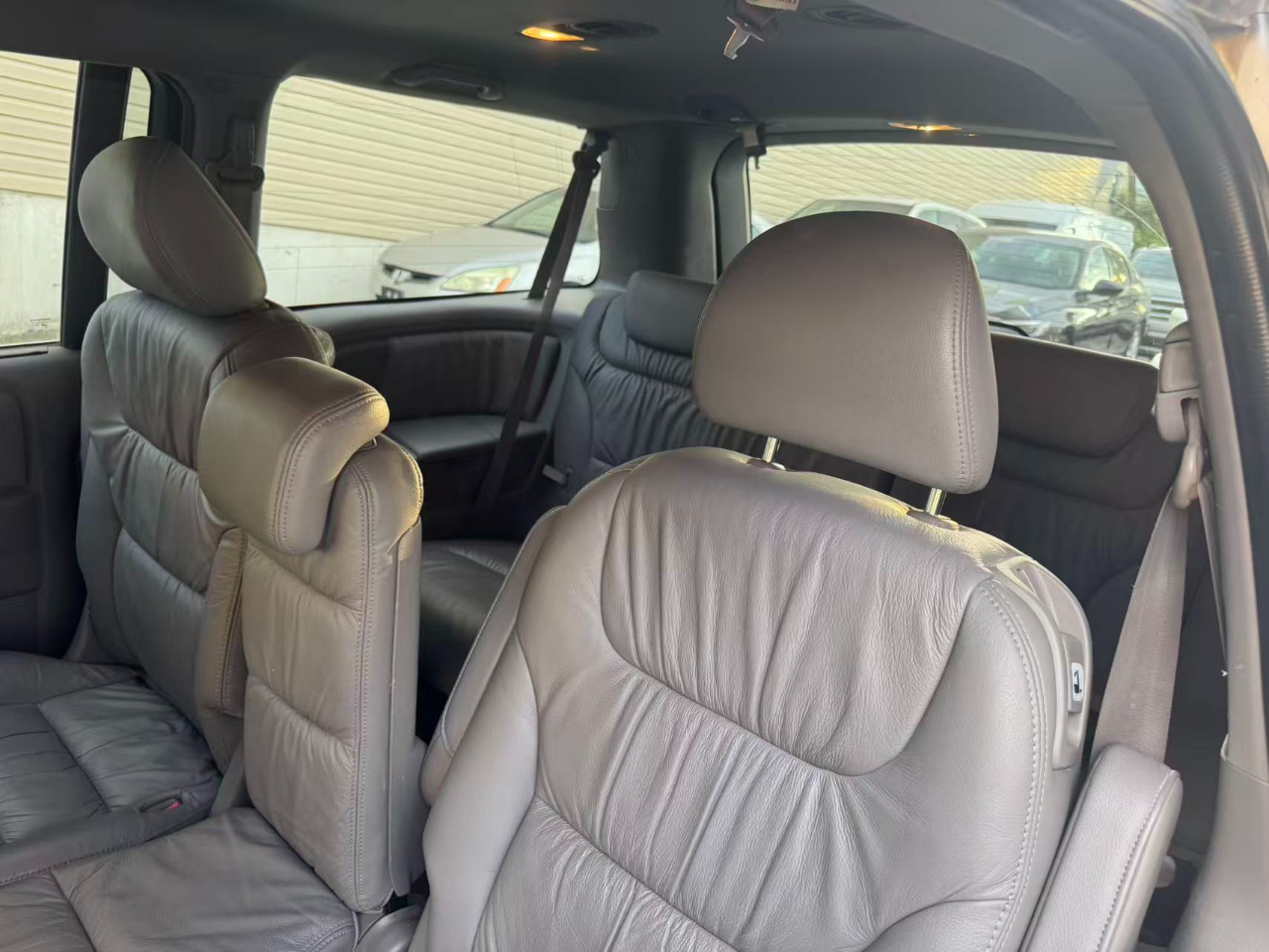 2008 Honda Odyssey EX-L photo 16