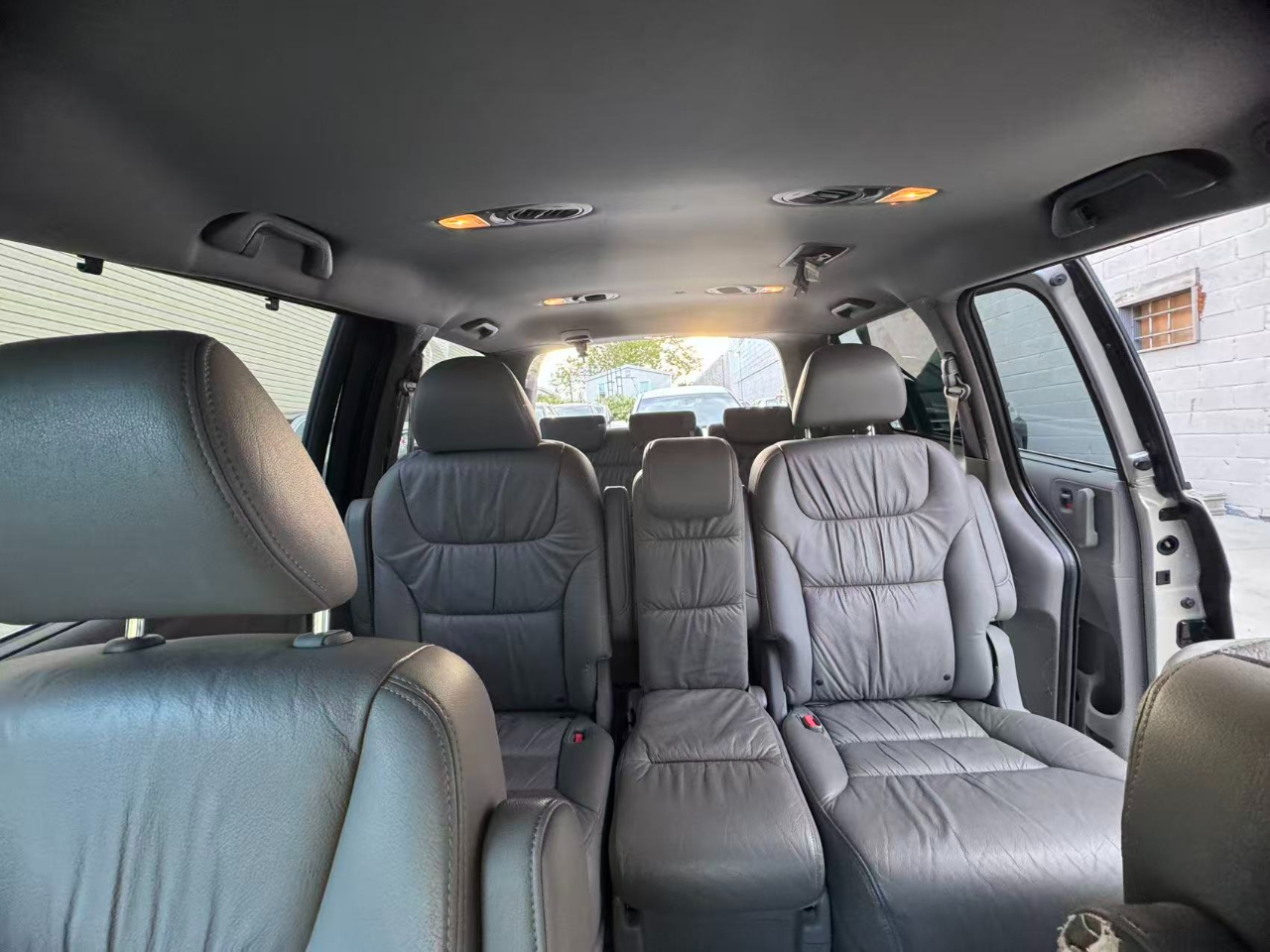 2008 Honda Odyssey EX-L photo 17