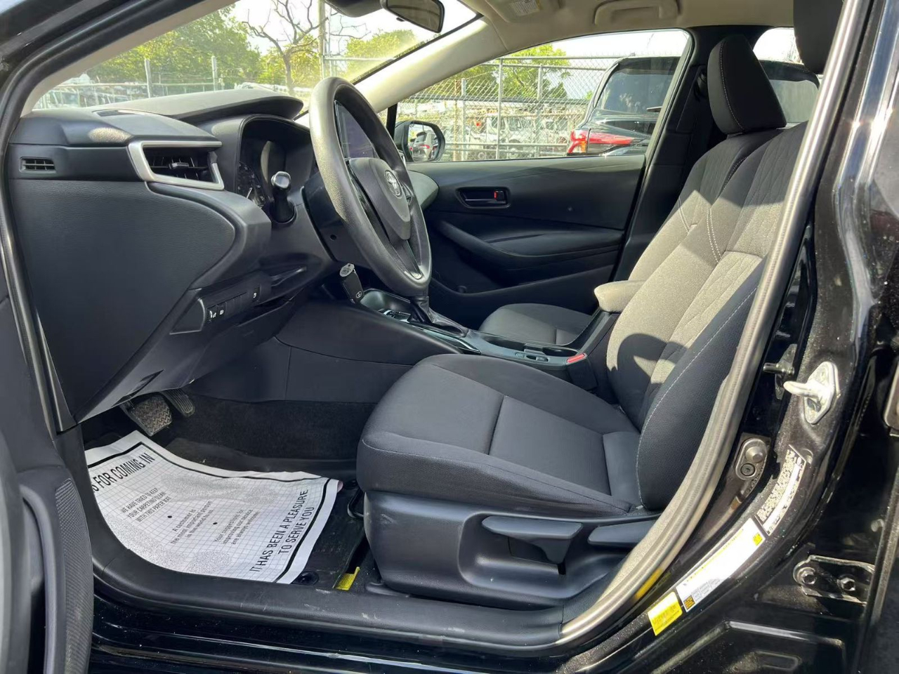 2023 Toyota Corolla SE XLE photo 10