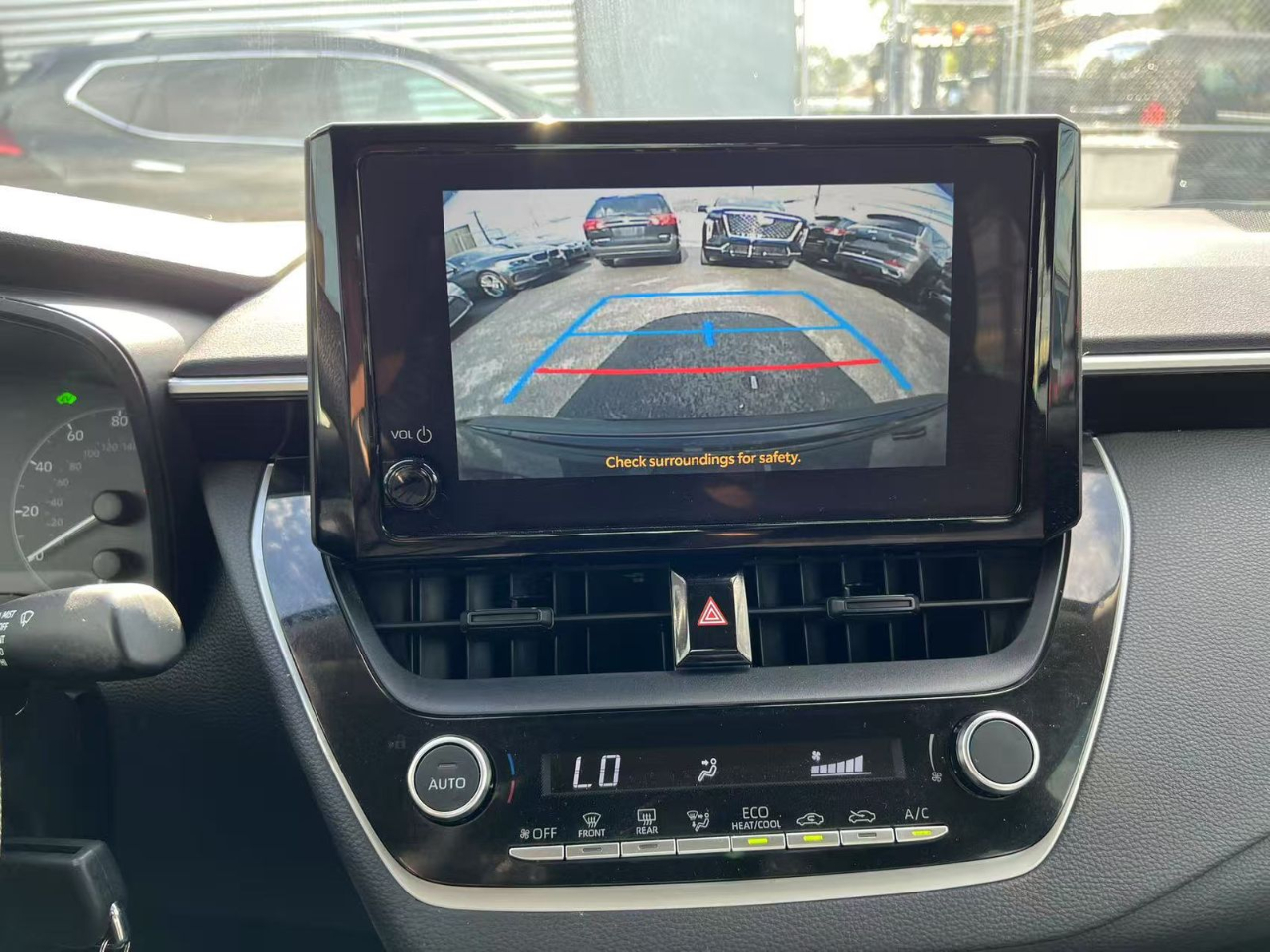 2023 Toyota Corolla SE XLE photo 14