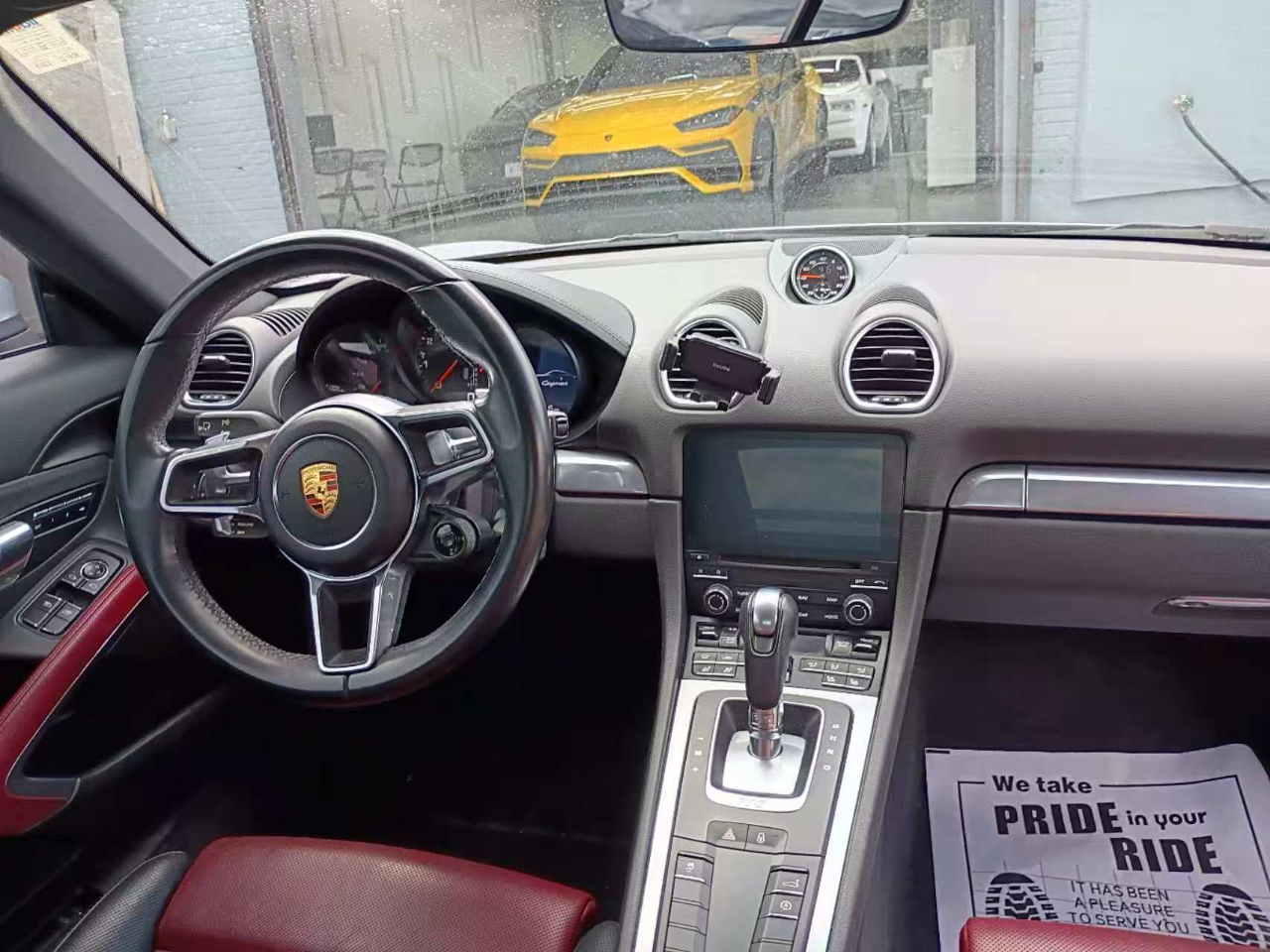 2018 Porsche Cayman photo 12