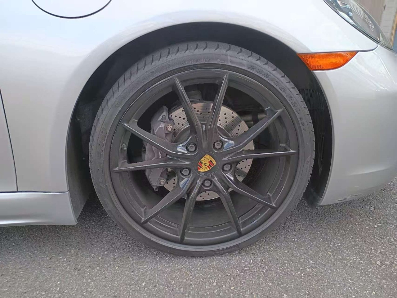 2018 Porsche Cayman photo 22