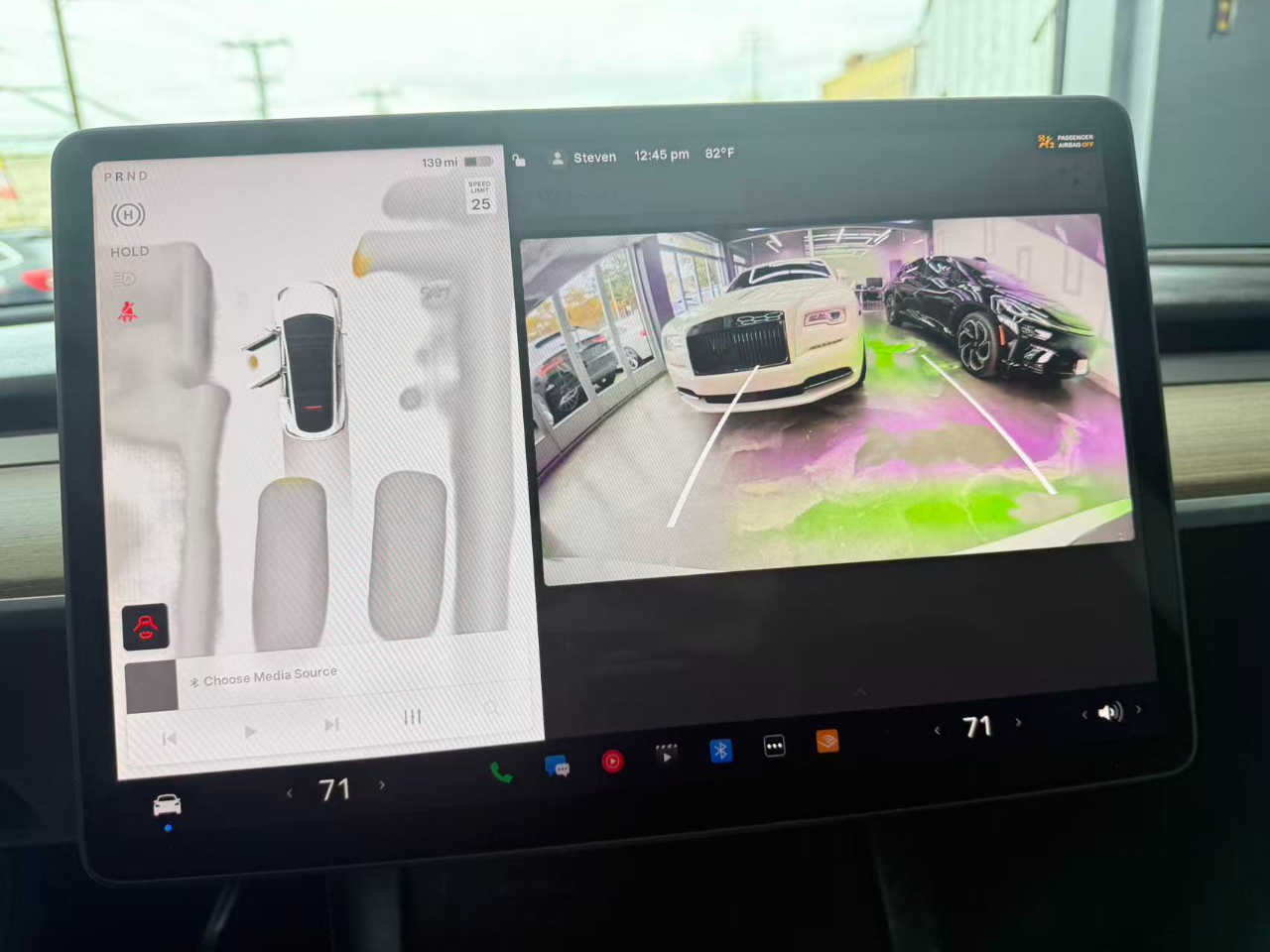 2022 Tesla Model Y Long Range photo 8