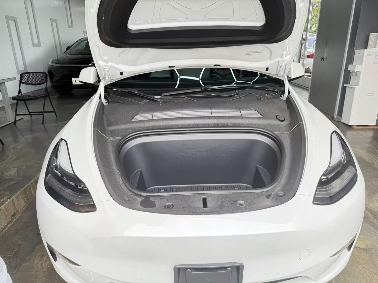 2022 Tesla Model Y Long Range photo 17